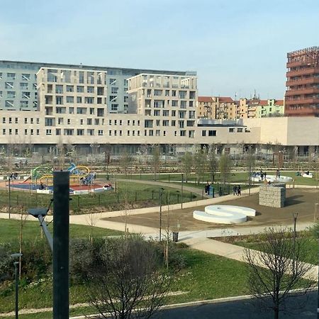 Confortevole Bilocale In Largo Marinai D'Italia Milano Eksteriør billede